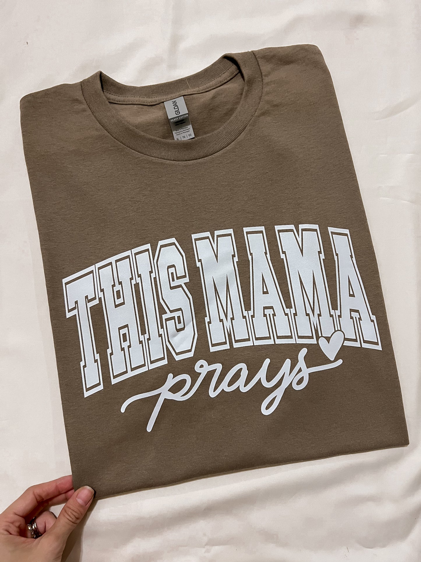 This Mama Prays T-Shirt